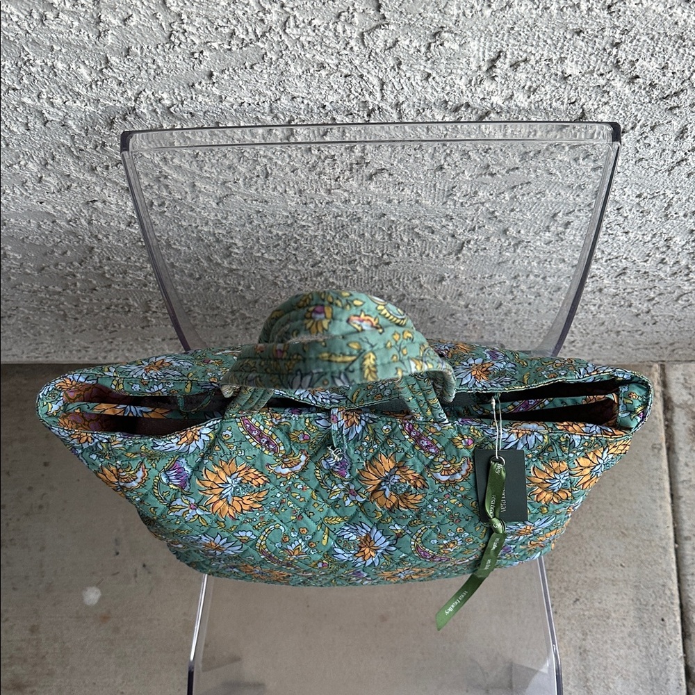 VERA BRADLEY Hathaway Tote 50299-20256 Gemstone Paisley-brand new, never used. - Picture 5 of 14